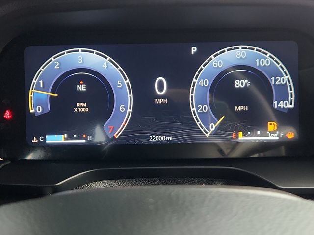 Used 2025 Jeep Grand Cherokee Laredo AWD/4WD image 39
