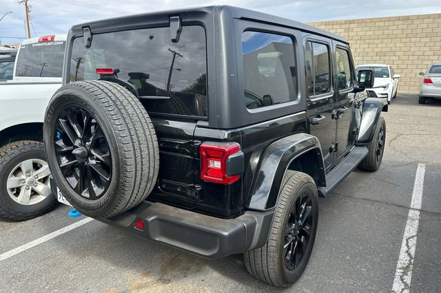 Used 2023 Jeep Wrangler Unlimited Sahara image 4