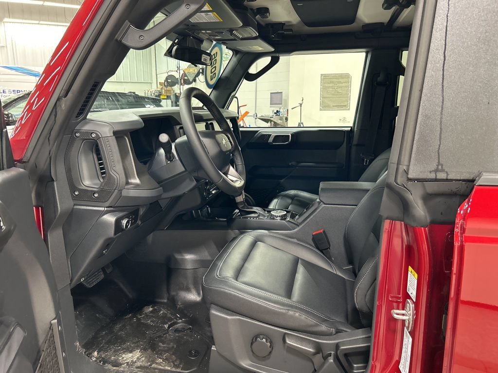 New 2026 Ford Bronco Badlands w/ Sasquatch Package AWD/4WD image 10