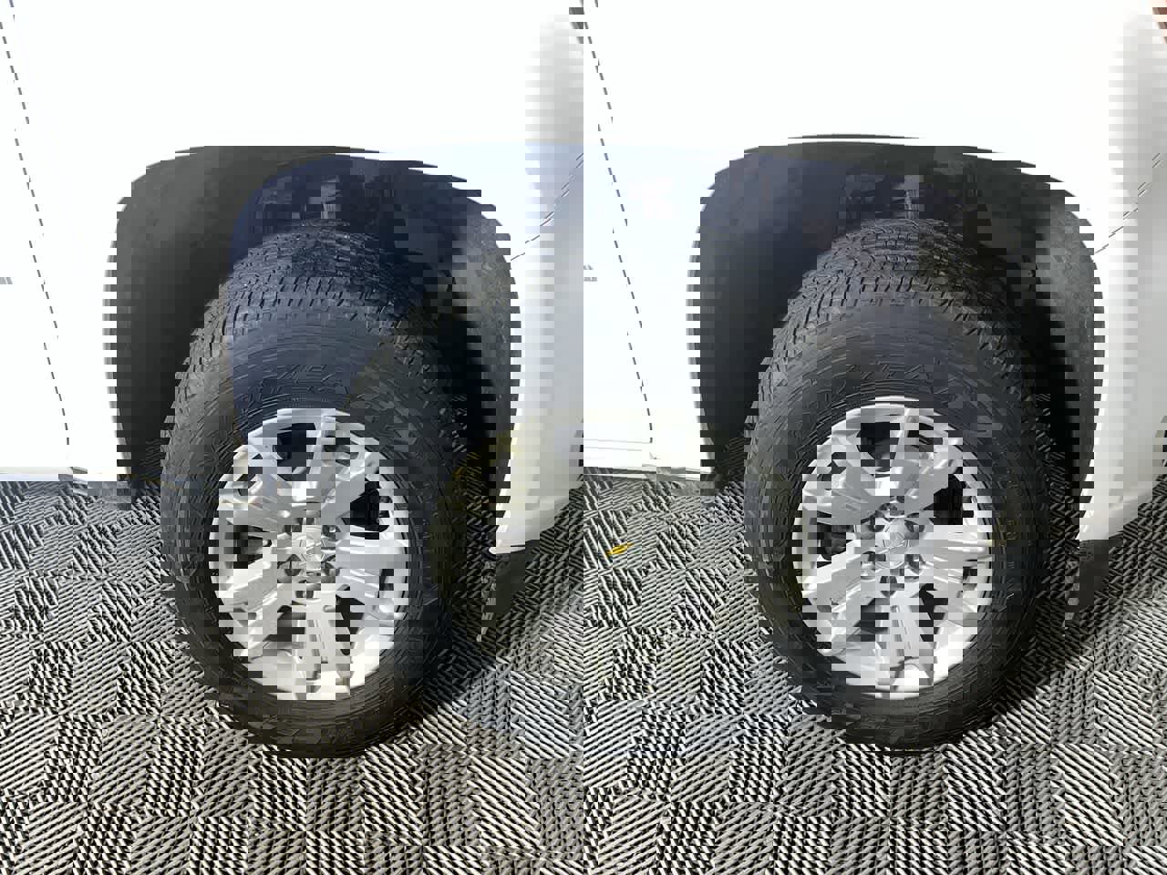 Used 2022 Chevrolet Colorado LT w/ Fleet Safety Package image 10