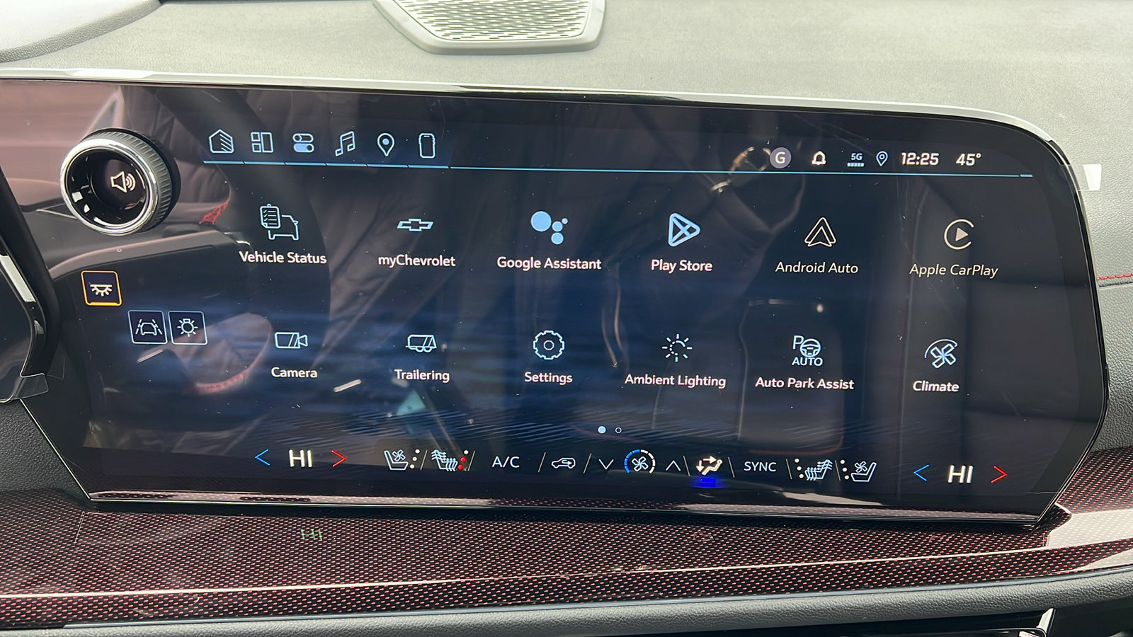 New 2026 Chevrolet Traverse RS w/ LPO, Floor Liner Package image 27