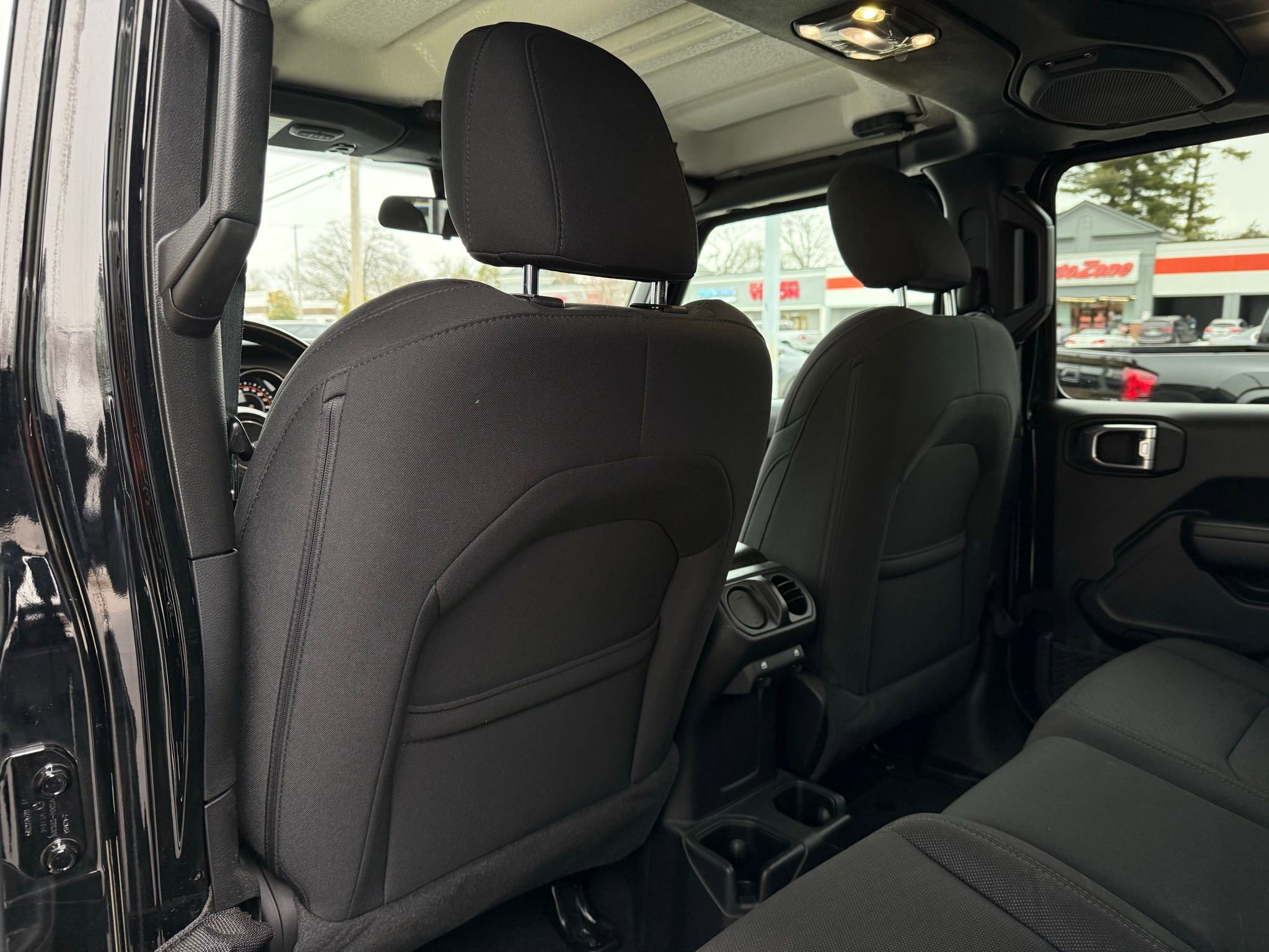 Used 2021 Jeep Gladiator Sport image 37