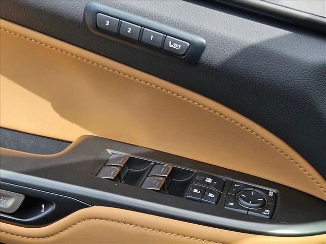 Used 2025 Lexus NX 250 FWD w/ Premium Package image 9