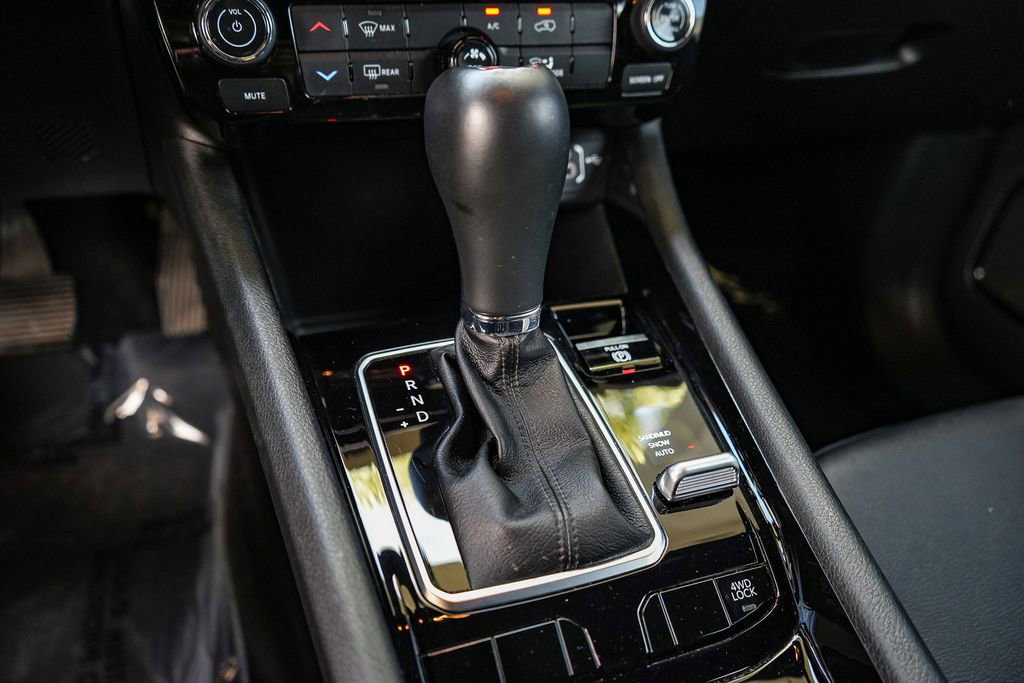 Used 2023 Jeep Compass Altitude image 19