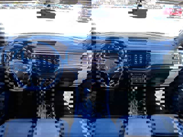 Used 2023 Volkswagen Atlas Cross Sport SE w/ Black Wheel Package image 16