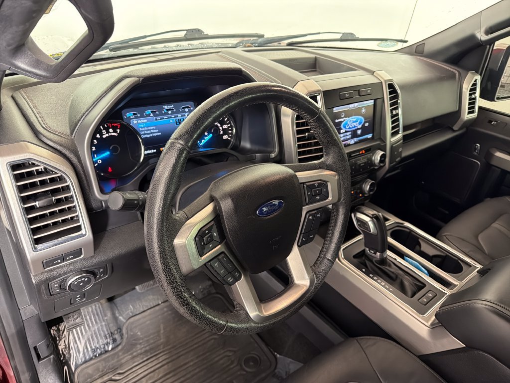 Used 2015 Ford F150 Platinum w/ Equipment Group 701A Luxury AWD/4WD image 13