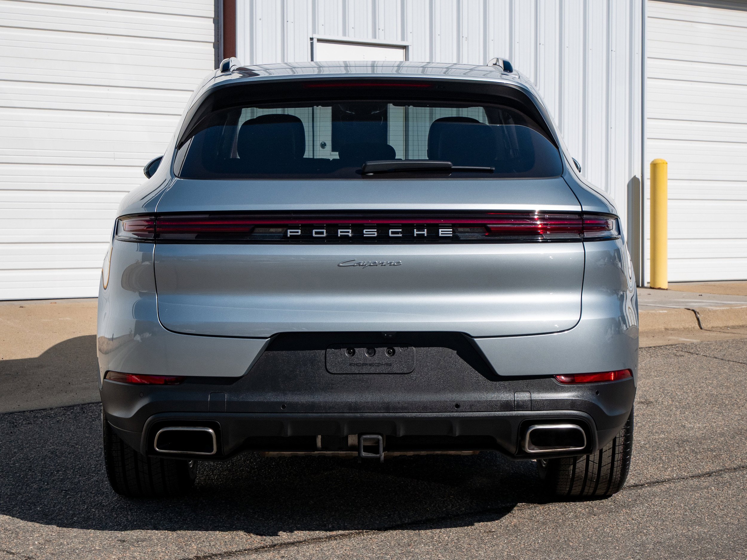 Certified 2024 Porsche Cayenne w/ Premium Package Plus (PFM) image 6