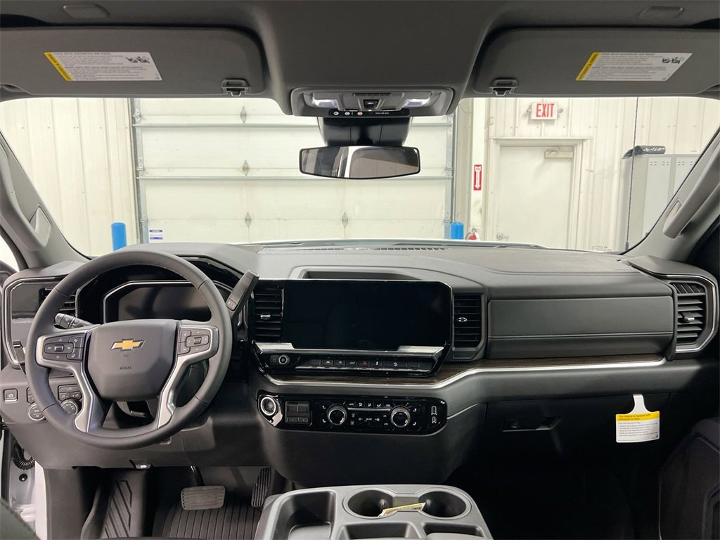 New 2026 Chevrolet Silverado 1500 LT image 10