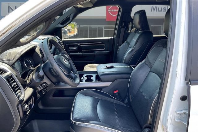 Used 2022 RAM 3500 Laramie AWD/4WD image 21