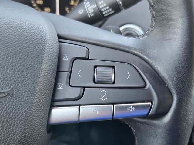 Used 2022 Cadillac XT4 Premium Luxury w/ Enhanced Visibility Package image 22