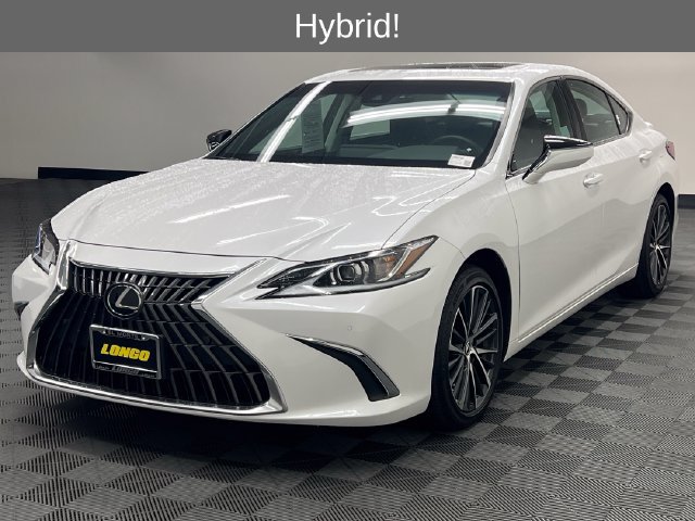 Certified 2025 Lexus ES 300h w/ Premium Package FWD image 2