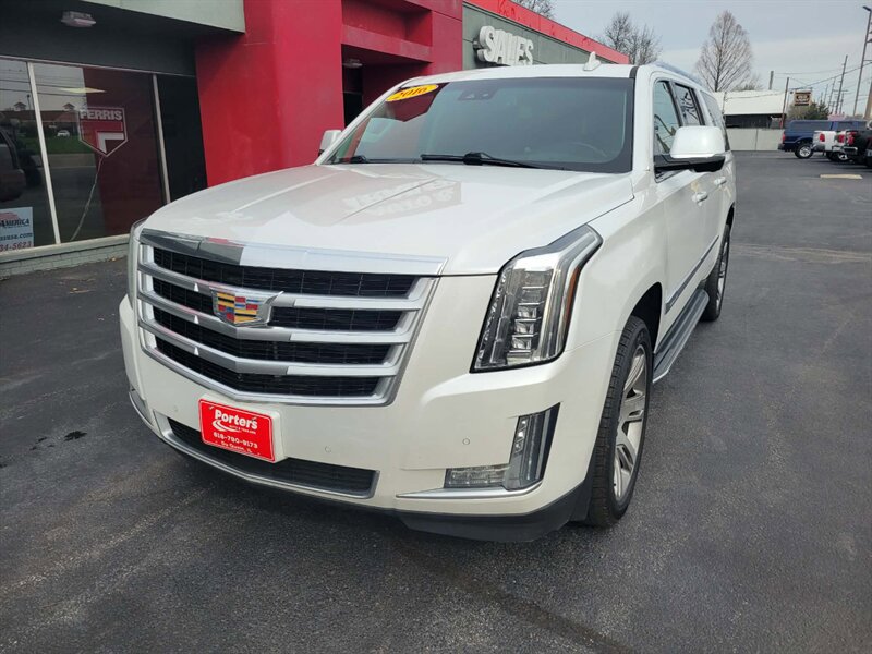 Used 2016 Cadillac Escalade ESV Premium AWD/4WD image 8