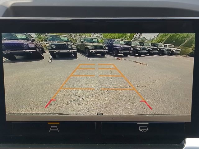 Used 2023 Chevrolet Silverado 1500 RST image 24