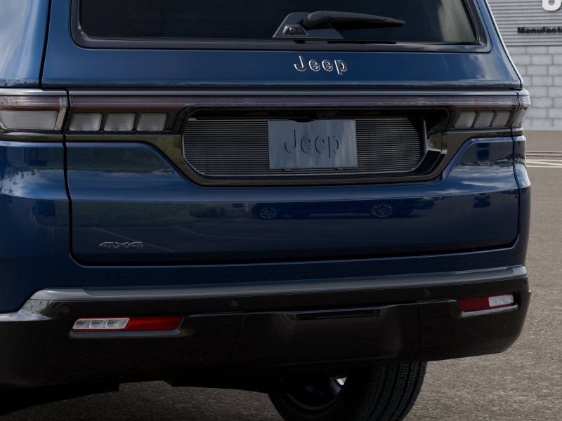 New 2026 Jeep Grand Wagoneer Summit AWD/4WD image 14
