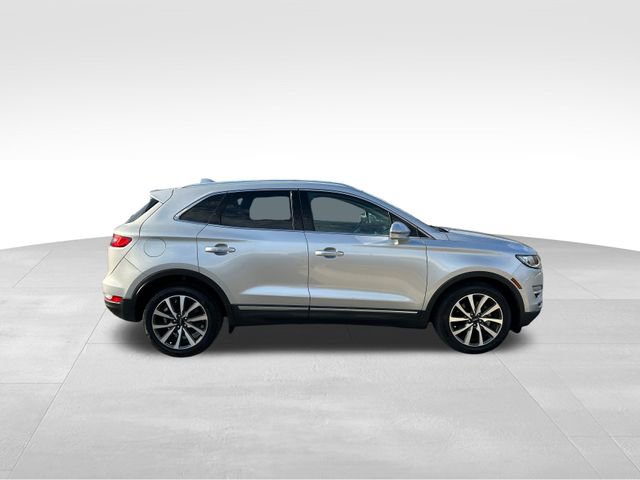 Used 2019 Lincoln MKC Reserve image 6