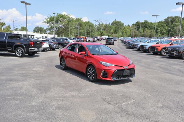 Used 2018 Toyota Corolla SE FWD image 9