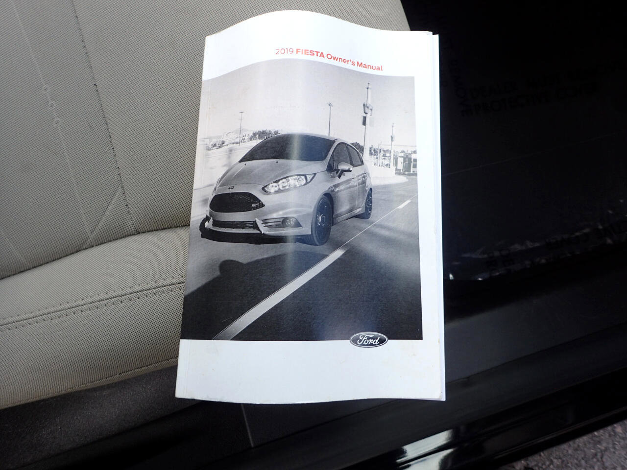 Used 2019 Ford Fiesta SE FWD image 25