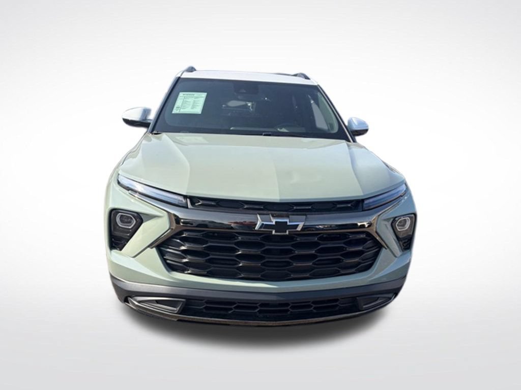 Used 2025 Chevrolet TrailBlazer ACTIV w/ Convenience Package FWD image 9