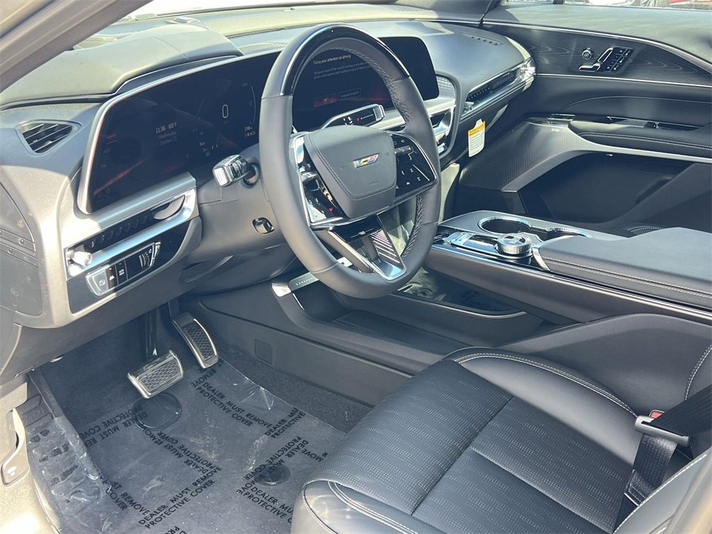 New 2026 Cadillac Lyriq V image 9