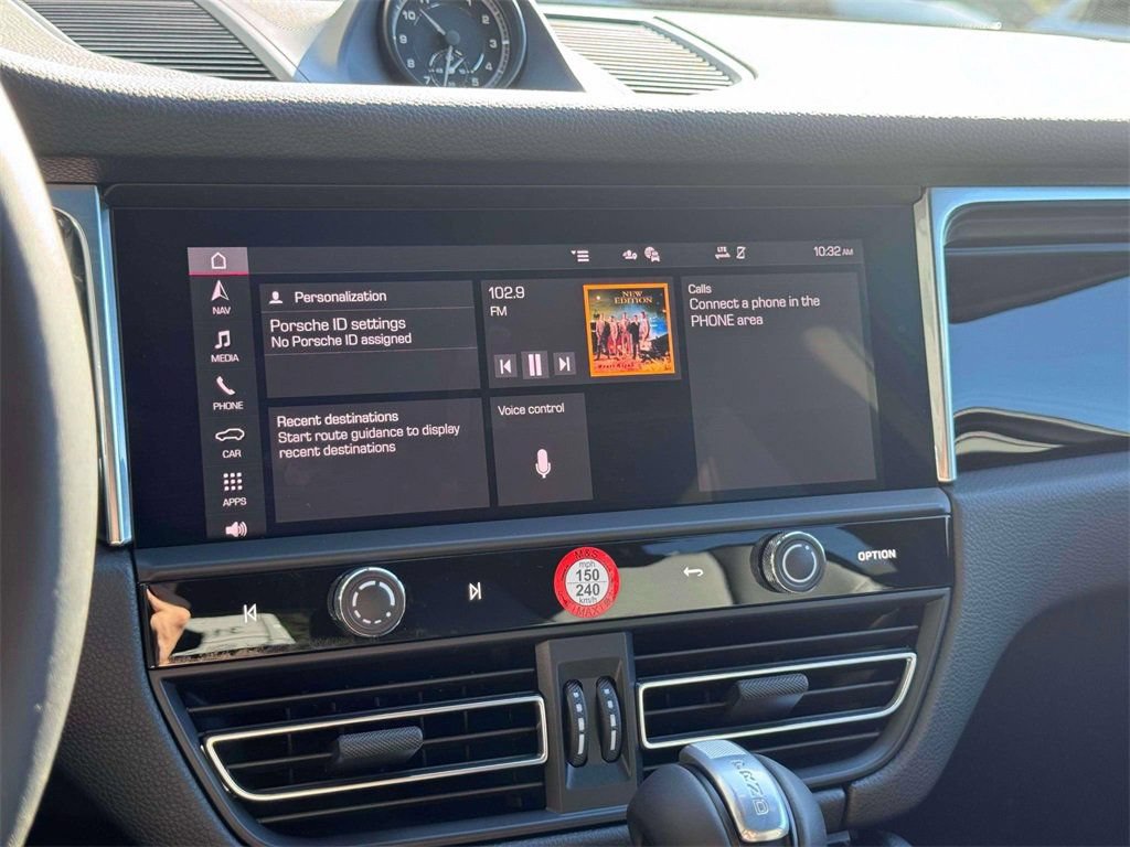 New 2026 Porsche Macan AWD/4WD image 26