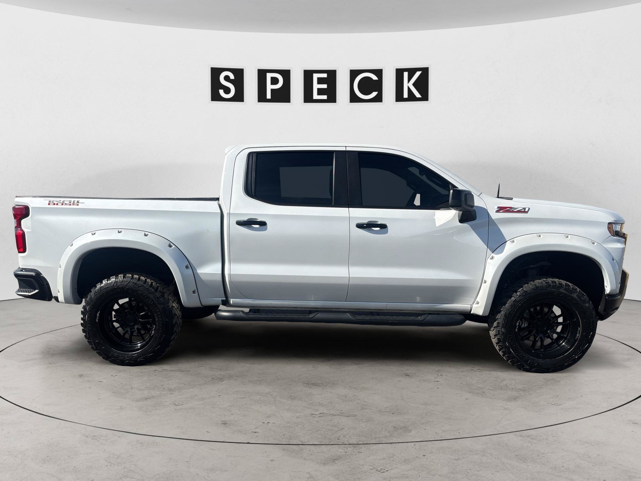 Used 2021 Chevrolet Silverado 1500 LT Trail Boss w/ Bed Protection Package AWD/4WD image 6