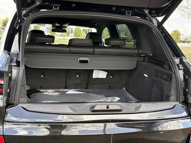 New 2026 BMW X5 M60i w/ Executive Package AWD/4WD image 11