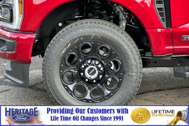 New 2026 Ford F250 Lariat w/ Black Appearance Package image 25