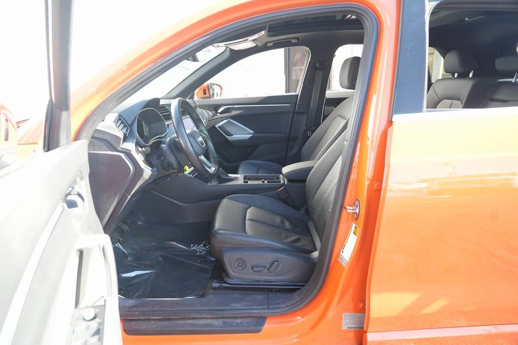 Used 2022 Audi Q3 2.0T Premium Plus image 23