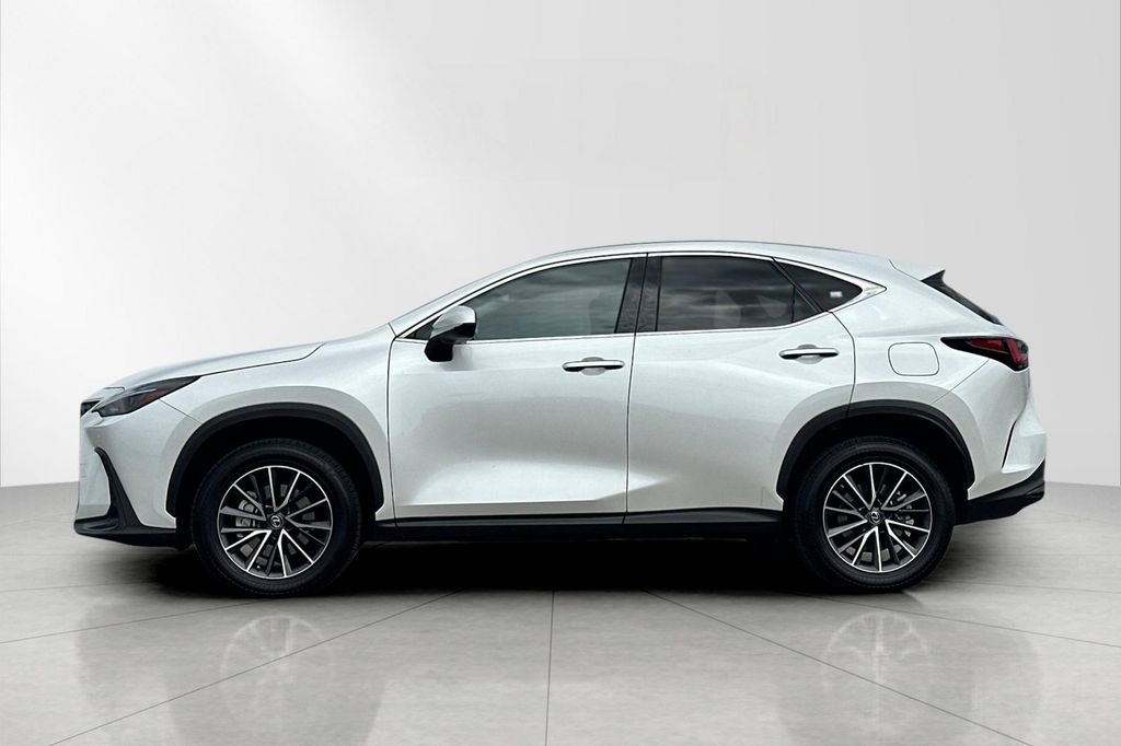 Certified 2022 Lexus NX 350h AWD image 3