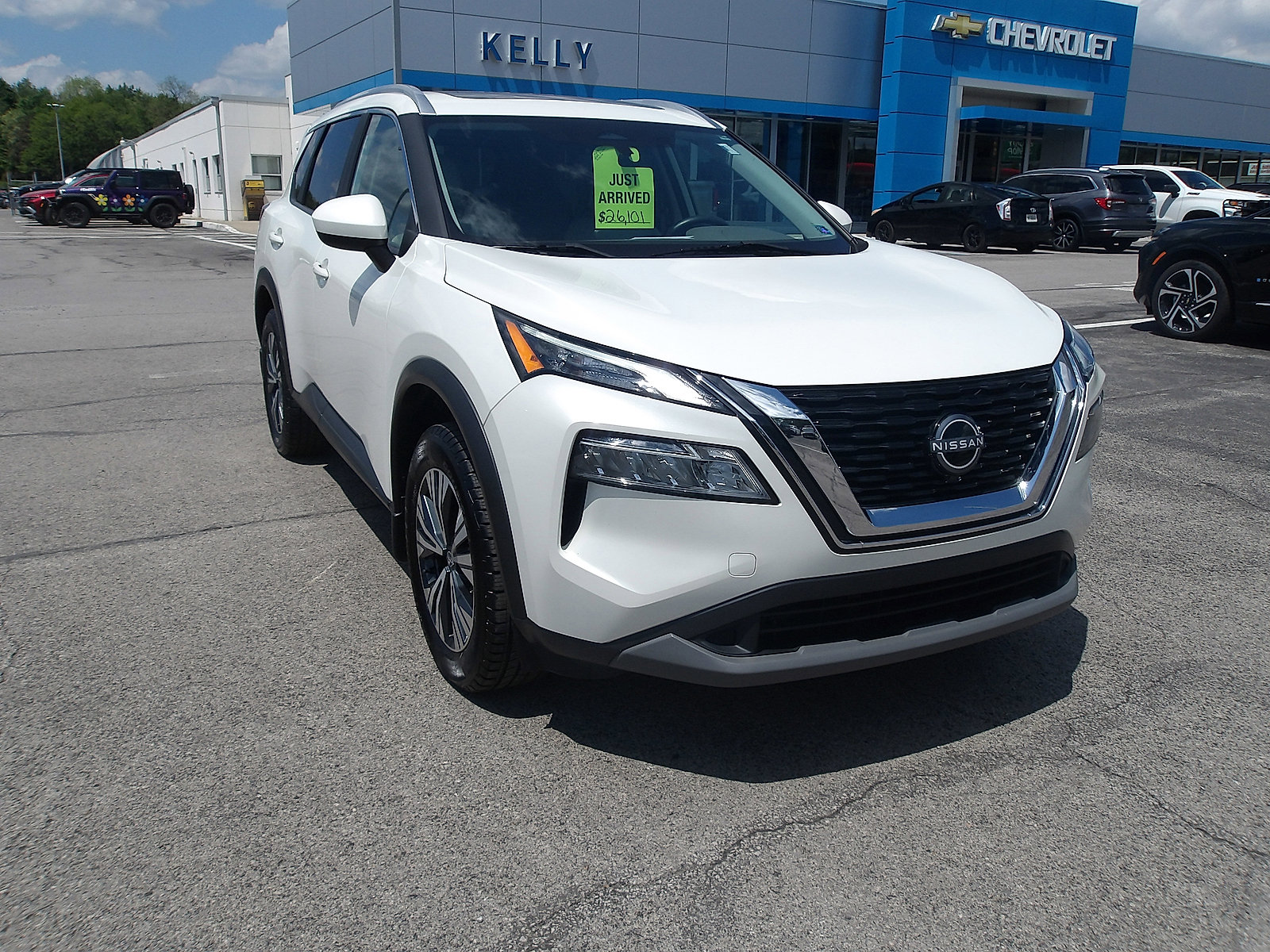 Used 2023 Nissan Rogue SV w/ SV Premium B Package