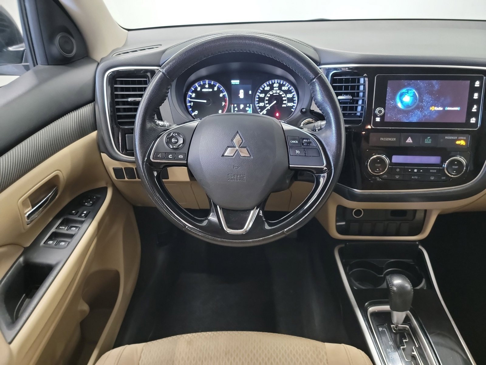 Used 2018 Mitsubishi Outlander ES AWD/4WD image 16