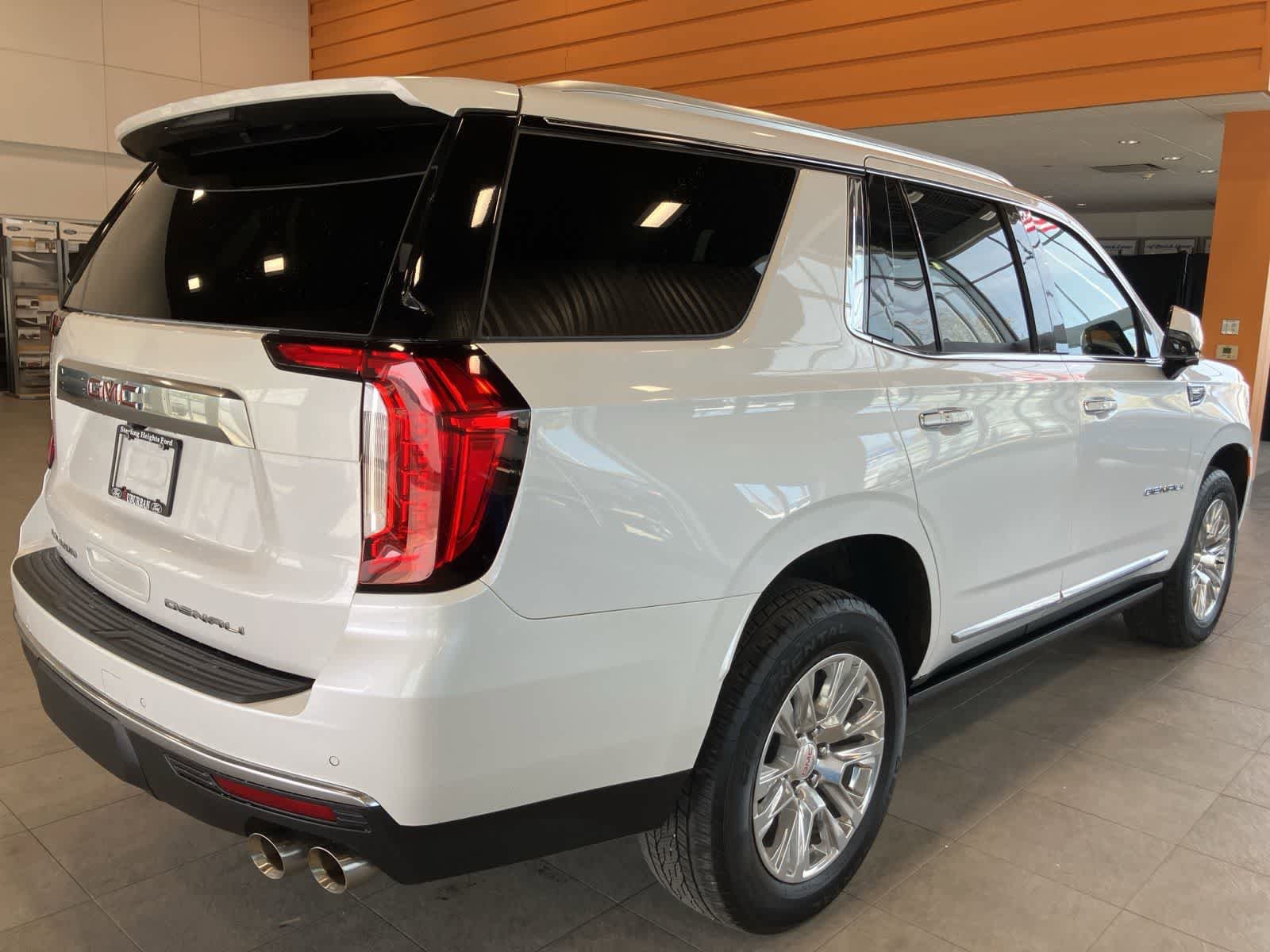 Used 2023 GMC Yukon Denali AWD/4WD image 5