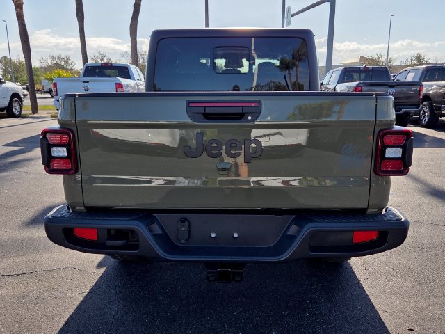 New 2026 Jeep Gladiator Willys AWD/4WD image 6