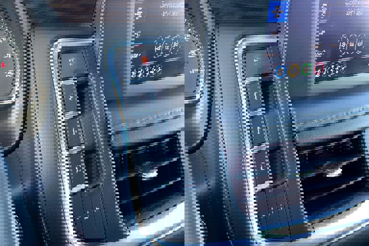 Used 2023 Chevrolet Suburban LS image 34