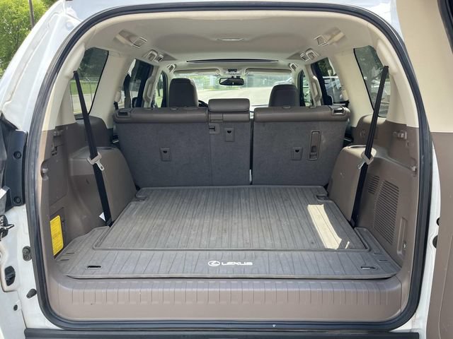 Used 2017 Lexus GX 460 AWD/4WD image 23