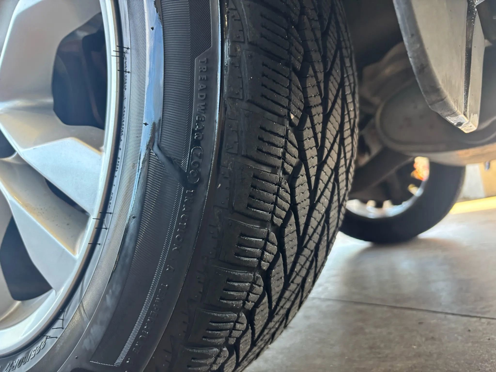 Used 2012 Nissan Rogue SV w/ Premium Pkg image 25