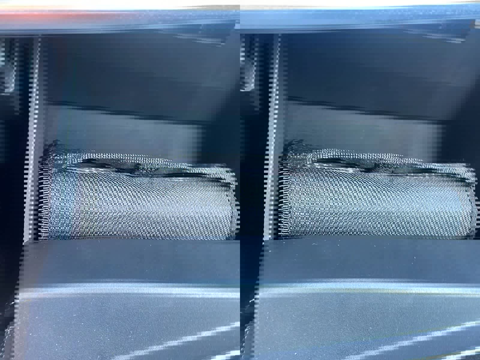 Used 2022 Nissan Rogue SV image 16