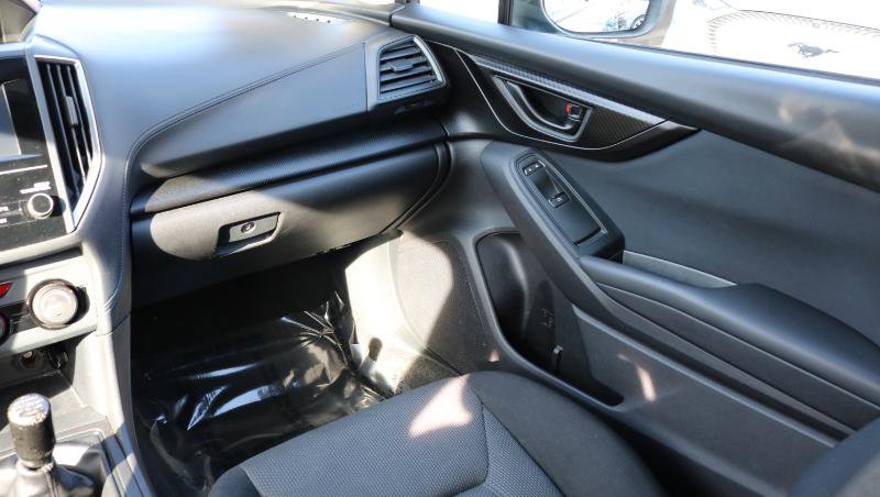 Used 2017 Subaru Impreza 2.0i image 18