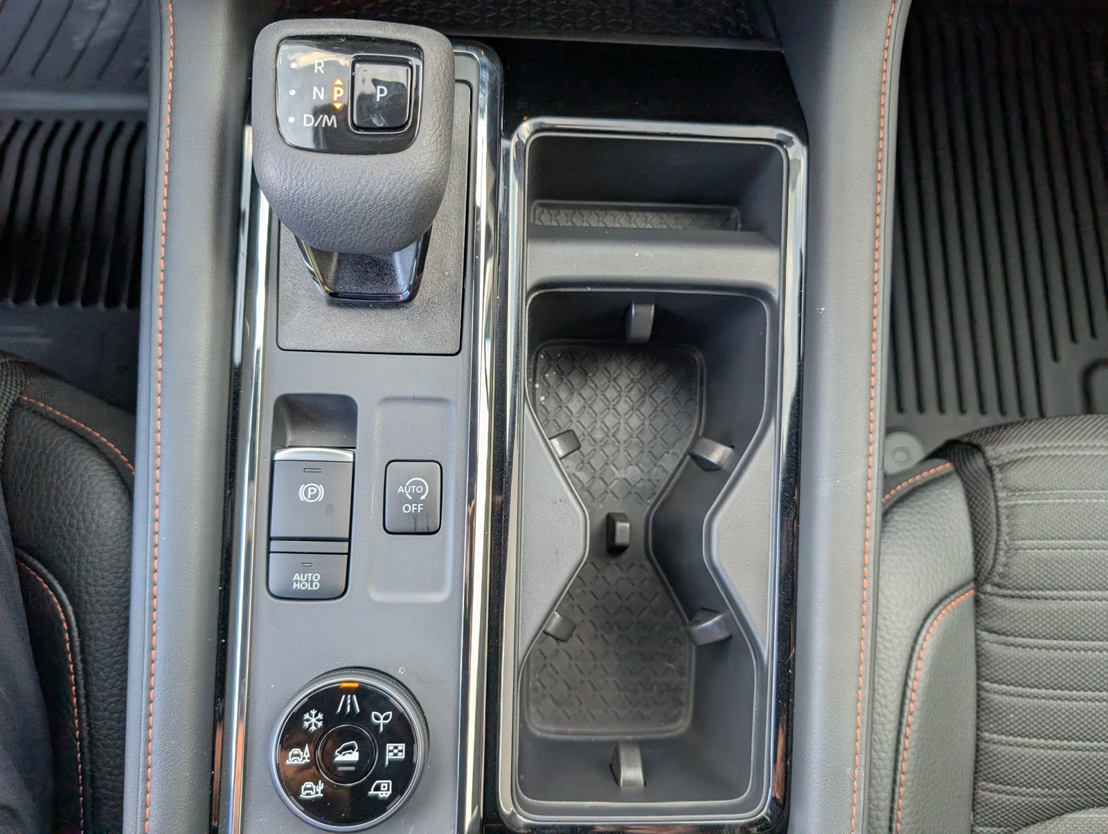 New 2025 Nissan Pathfinder Rock Creek image 22