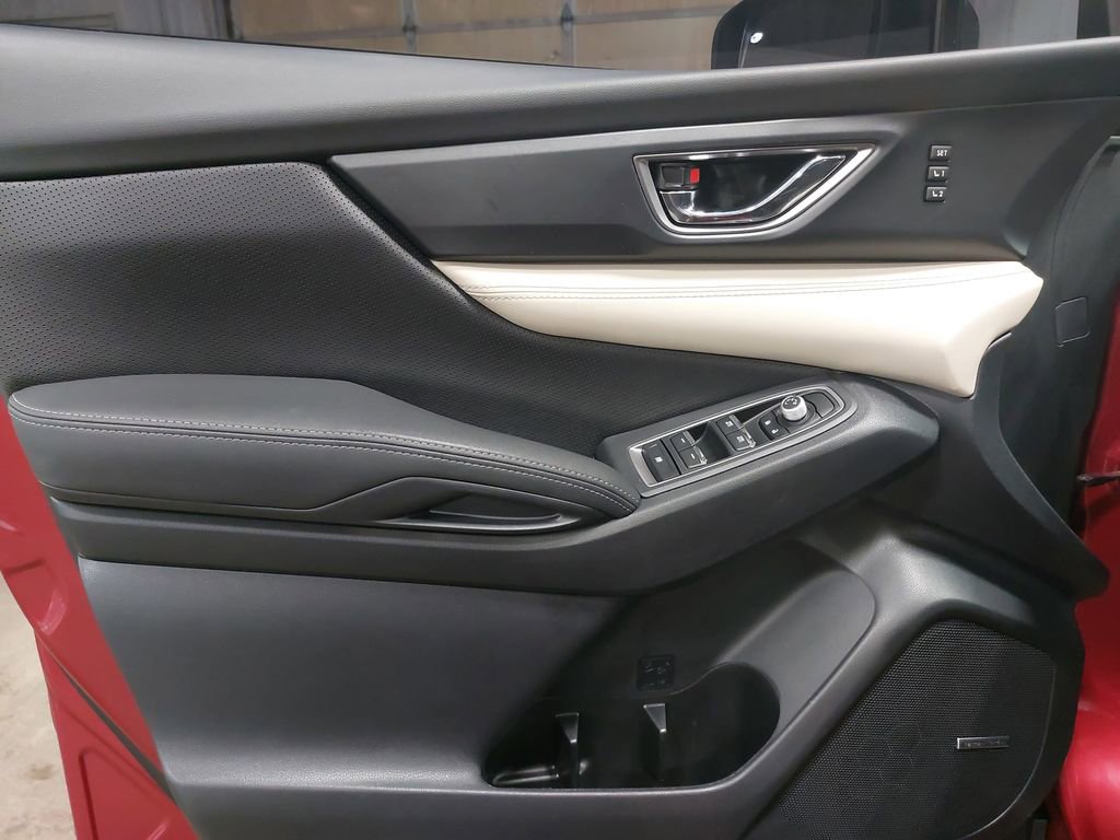 Used 2022 Subaru Ascent Limited w/ Technology Package image 27