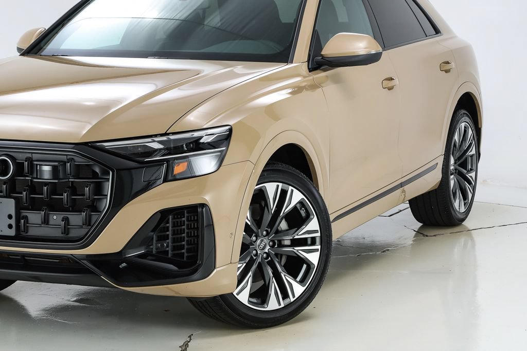 Used 2025 Audi Q8 Premium Plus AWD/4WD image 4