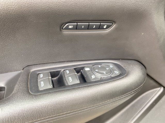 Certified 2019 Cadillac XT5 Luxury AWD/4WD image 18