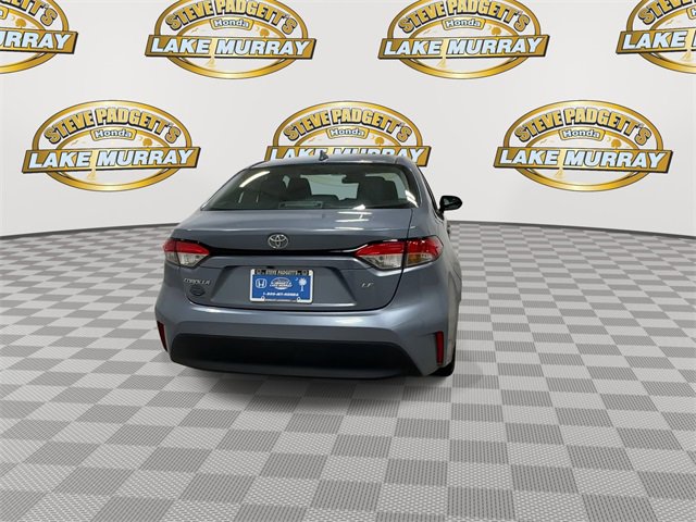 Used 2023 Toyota Corolla LE image 2