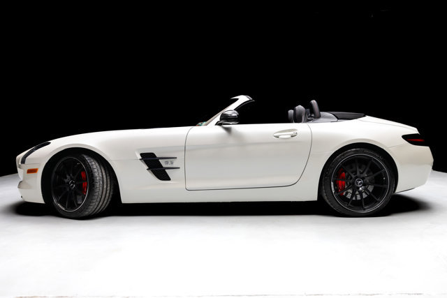 Used 2014 Mercedes-Benz SLS AMG GT Roadster image 21