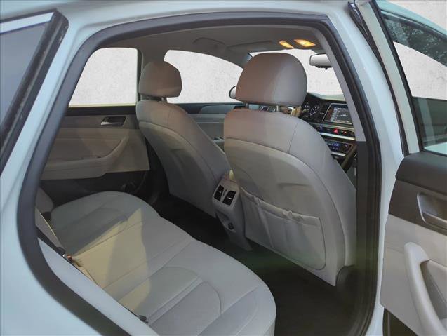 Used 2019 Hyundai Sonata SEL w/ Tech Package 02 image 19
