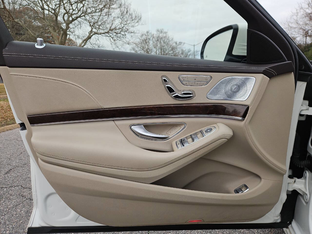 Used 2016 Mercedes-Benz S 550 Sedan image 13