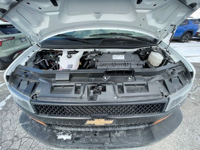 New 2025 Chevrolet Express 3500 Work Van w/ Power Convenience Package image 13