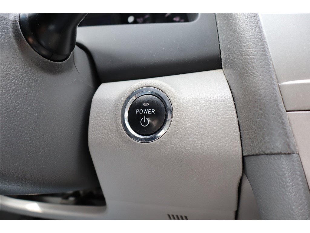 Used 2007 Toyota Camry Hybrid FWD image 36
