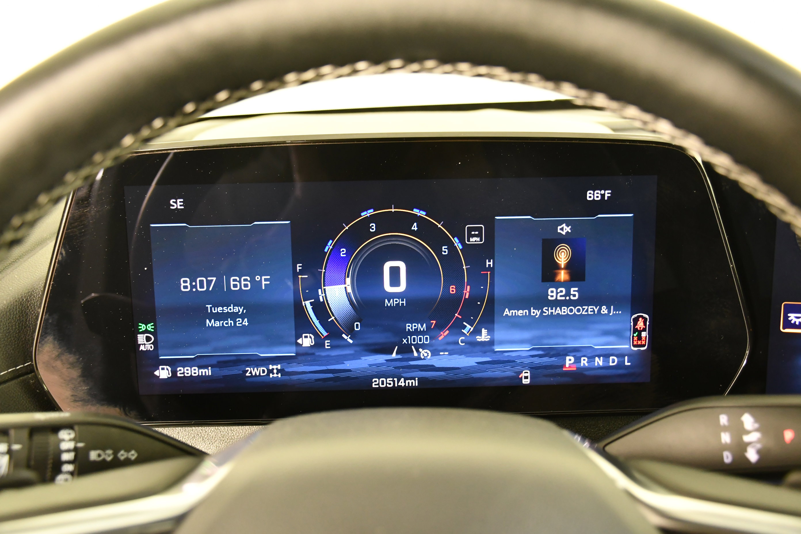 Used 2026 Chevrolet Traverse LT image 18