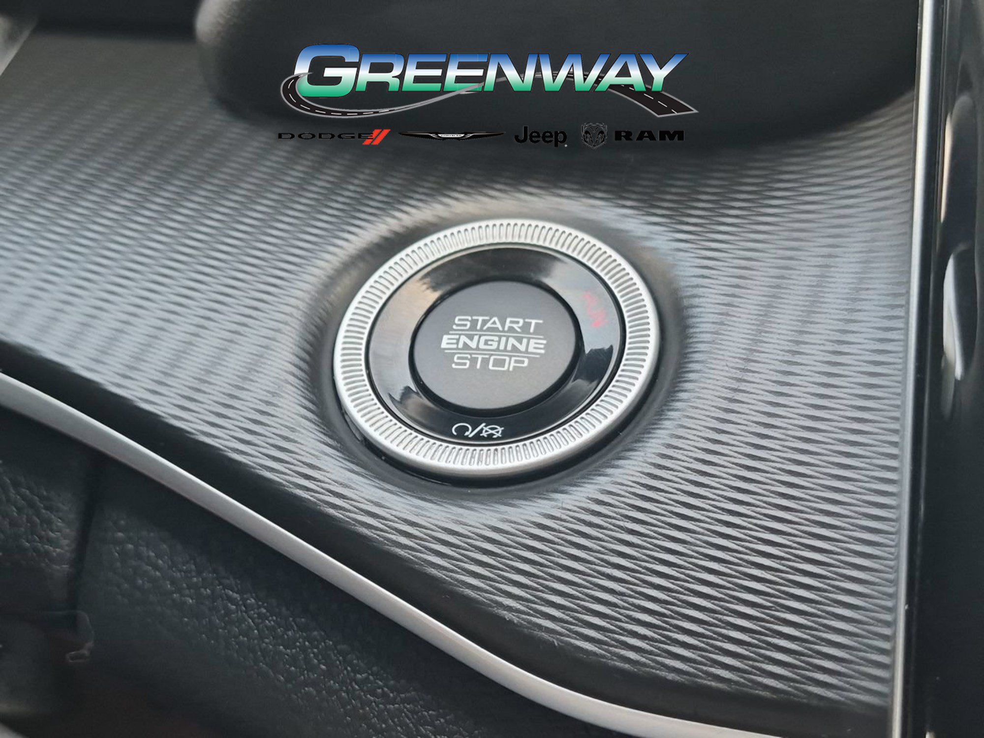 Used 2023 Jeep Grand Cherokee L Altitude AWD/4WD image 24